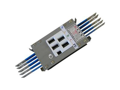 空气型带插口母线槽